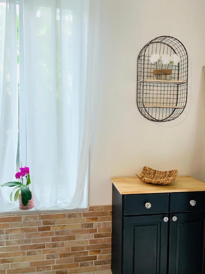 Appartement Avec Jardin Privatif Cazouls-lès-Béziers Bagian luar foto