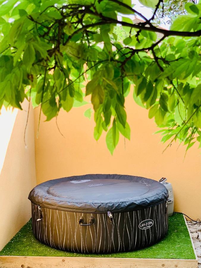 Appartement Avec Jardin Privatif Cazouls-lès-Béziers Bagian luar foto